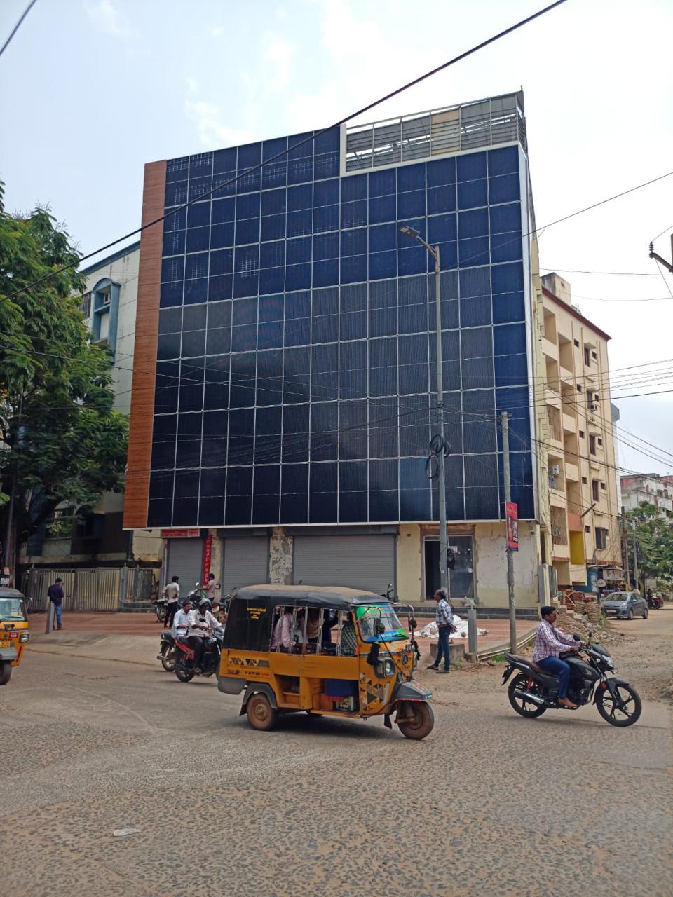 Solar wall mount
