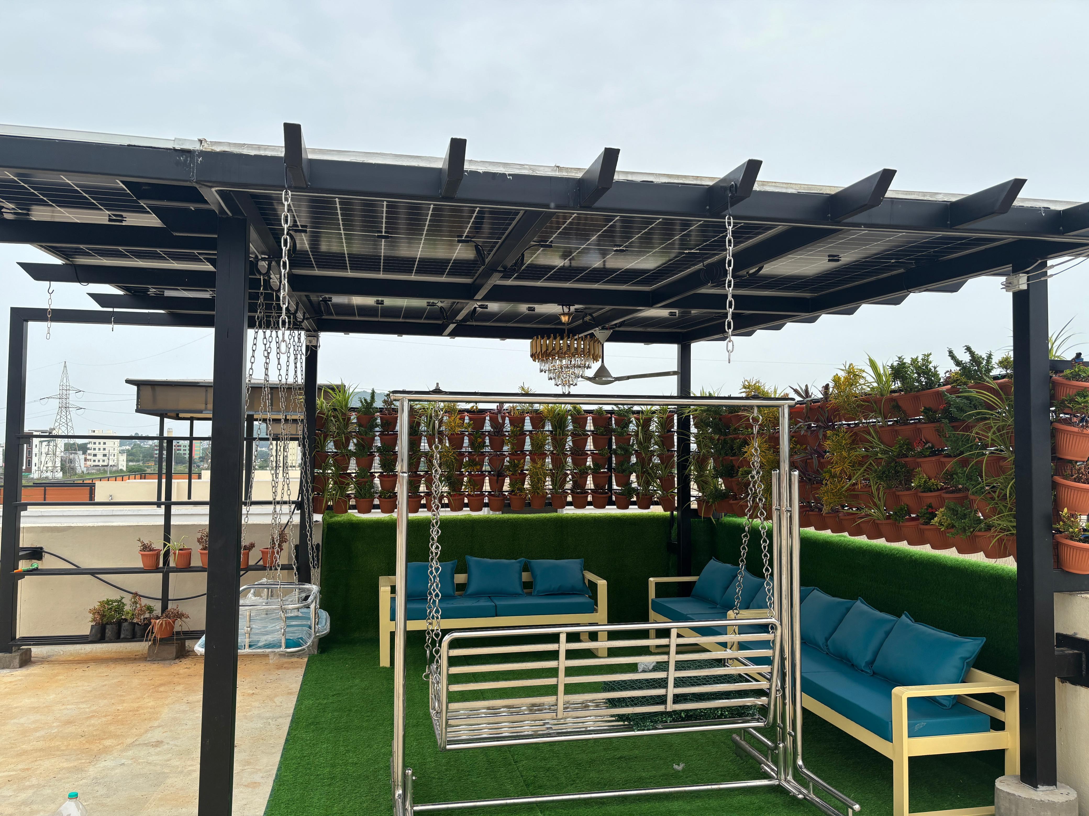 SOLAR ROOF WITH TERRACE GARDEN